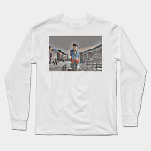 Ship figurehead Gunwharf quays, Portsmouth Long Sleeve T-Shirt